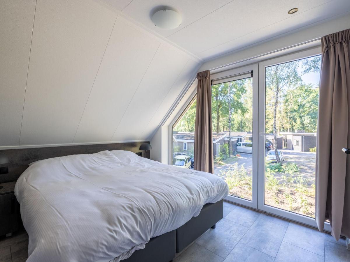Holiday Home With Infrared Sauna Hoenderloo Exterior photo