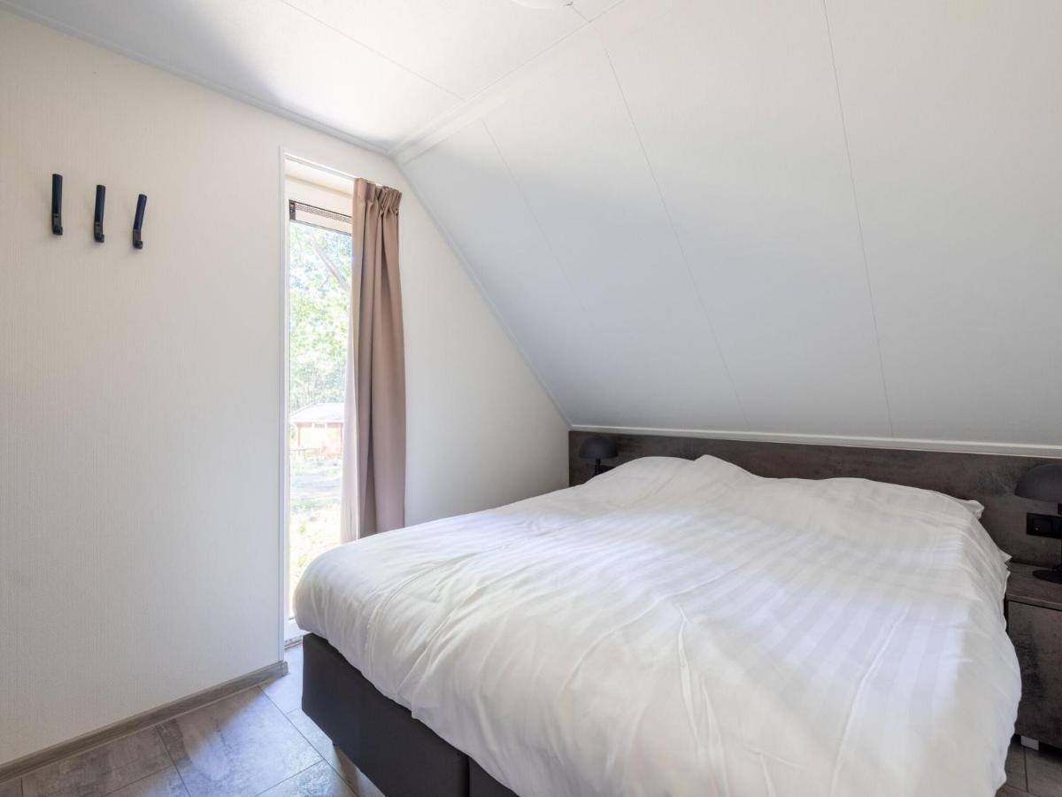 Holiday Home With Infrared Sauna Hoenderloo Exterior photo